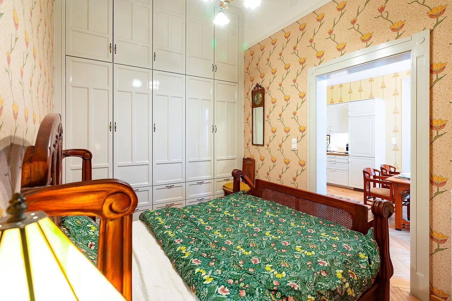 Luxury Art Nouveau Apartment Next To Parliament Building ブダペスト